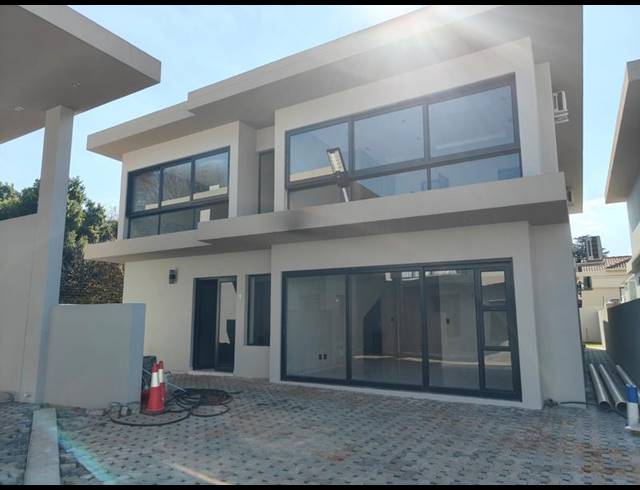 5 BEDROOM PROPERTY TO RENT IN HOUGHTON ESTATE